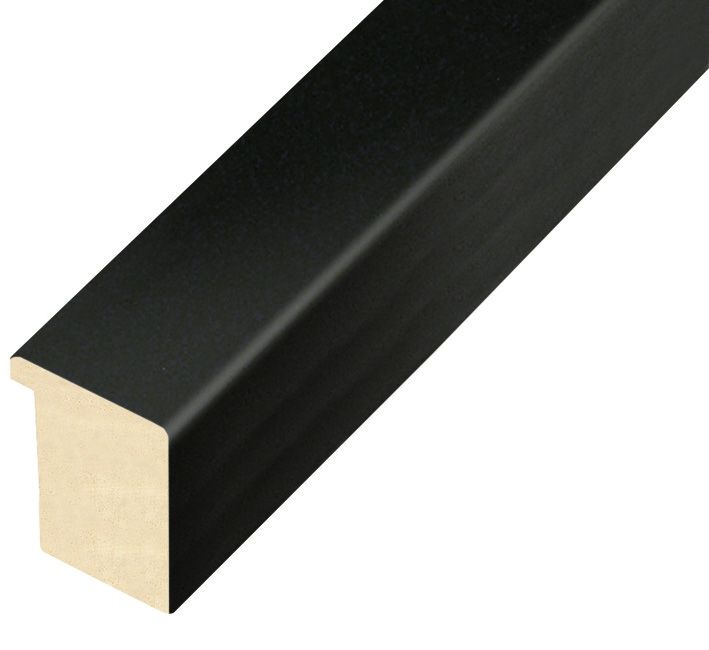 Moulding ayous, width 30mm height 32 - matt black