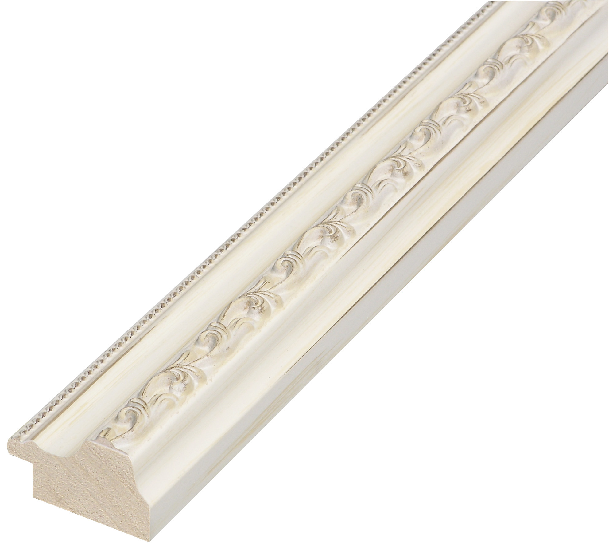 Moulding finger-jointed pine width 32mm - old white with relief decor.